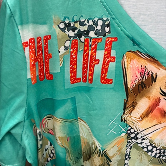 LIFE OF A SHOWCAT t-shirt, (Taylor Swift, but not official merch) - Picture 4 of 7